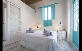 Apartamento moderno al lado de la playa